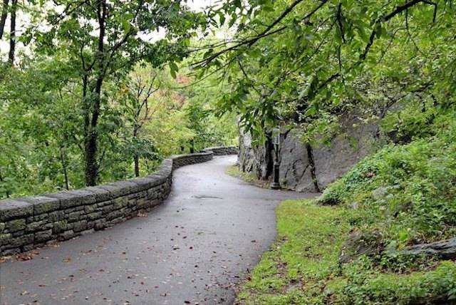 Fort Tryon Park, where woodsy walks and other activities happen